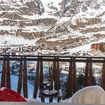 Hellochalet The Lovers - Ski-in Ski-out With Matterhorn View Апартаменты *
