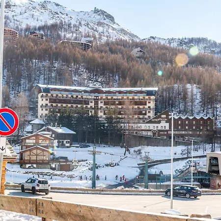 Hellochalet The Lovers - Ski-in Ski-out With Matterhorn View Breuil-Cervinia