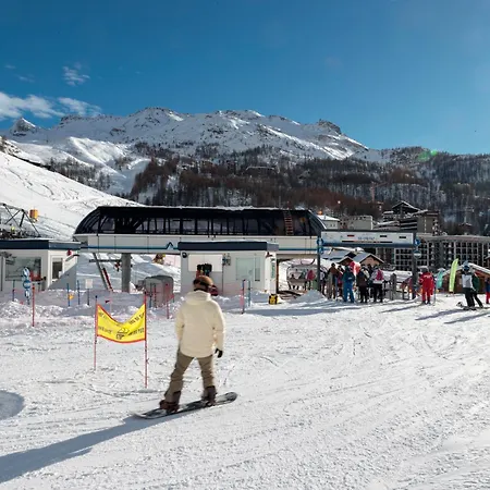 Hellochalet The Lovers - Ski-in Ski-out With Matterhorn View * Брей-Червиния