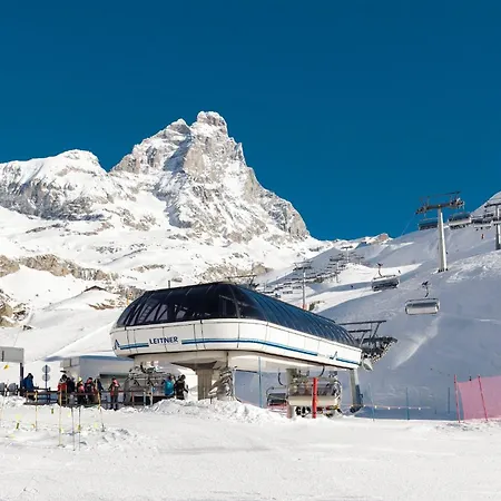 Hellochalet The Lovers - Ski-in Ski-out With Matterhorn View Апартаменты Брей-Червиния